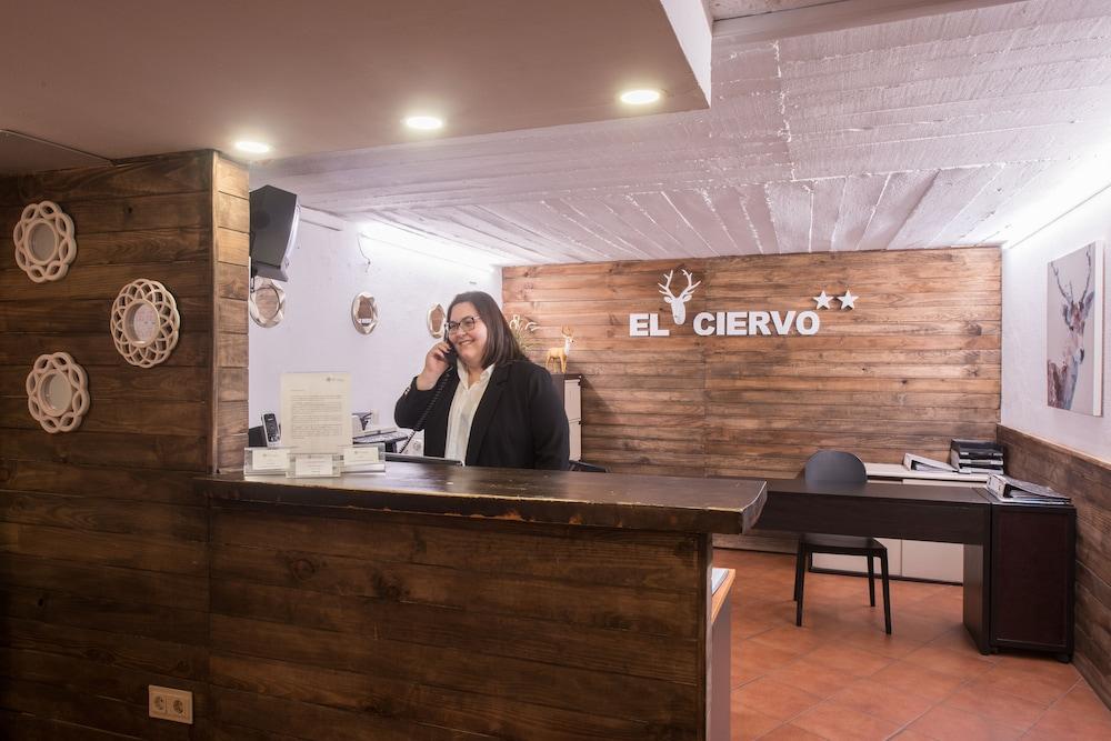ホテル El Ciervo シエラネバダ エクステリア 写真